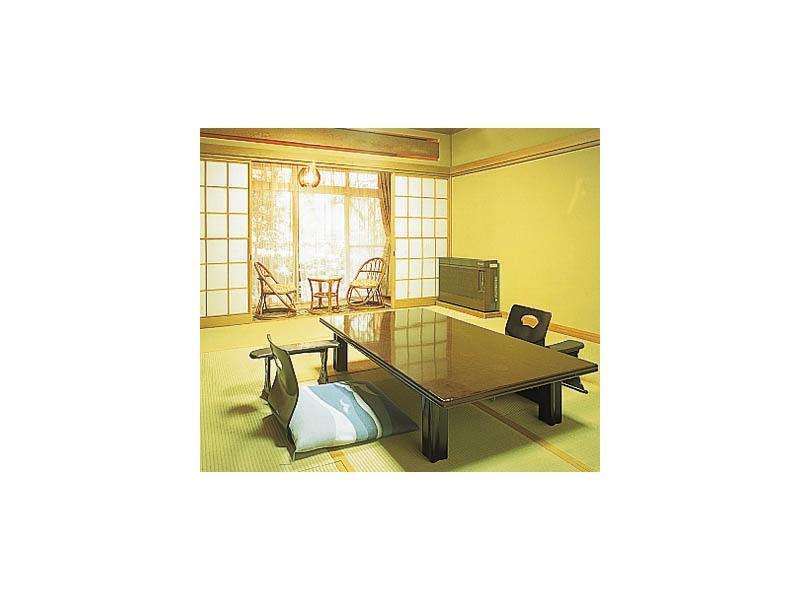 Yugawara Onsen Ryokan Uohan Exterior foto
